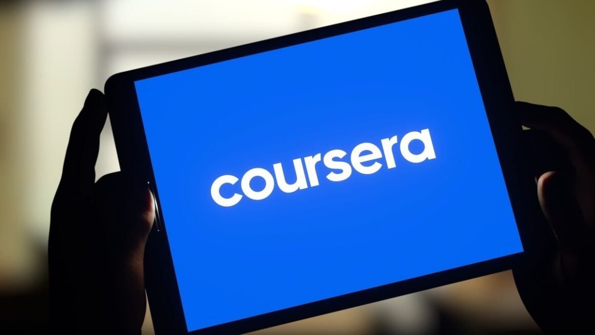 Coursera Nedir? Online Eğitimde Yeni Nesil Deneyim