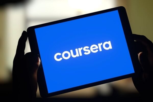 Coursera Nedir? Online Eğitimde Yeni Nesil Deneyim